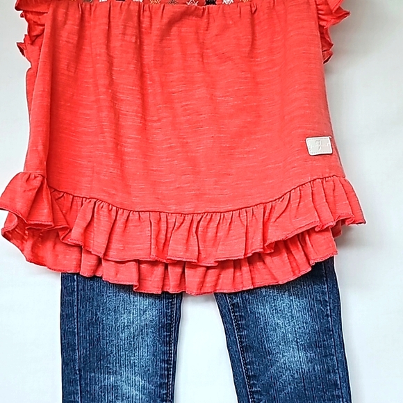 7 FOR ALL MANKIND | Toddler Girl's Embroidered Ruffle Top & Denim Jeans Set - Picture 3 of 16